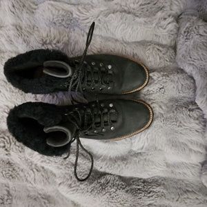 Cole Haan Size 7 B Waterproof Hiking Boots